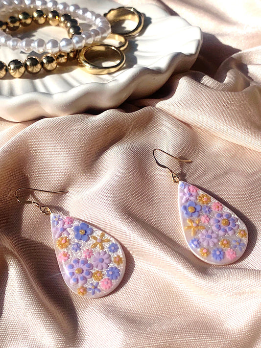 The Anne Earrings in Majestic Pearl