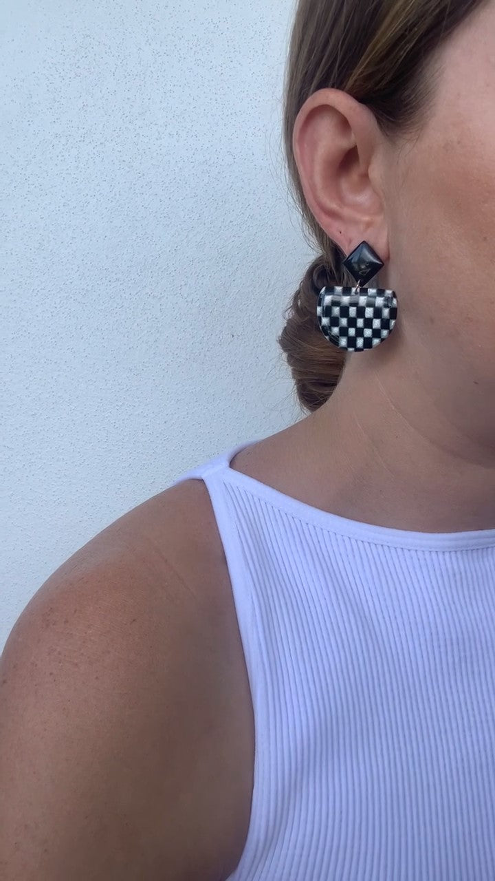 Ashleigh Drop Earrings in Black and Pearl