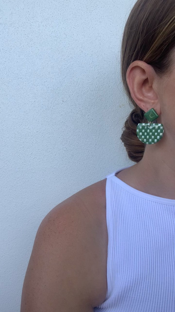 Ashleigh Drop Earrings in Olive and Pearl